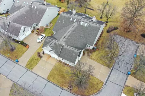 4 Shaelah Dr #7, Weldon Spring, MO 63304 photo 3