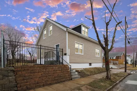 4115 Itaska St, Saint Louis, MO 63116