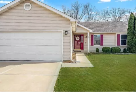 20 Tupelo Ct, Saint Charles, MO 63303