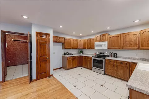 19 Cedar Knolls Ct, Weldon Spring, MO 63304 photo 13
