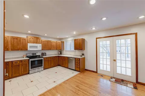 19 Cedar Knolls Ct, Weldon Spring, MO 63304 photo 4