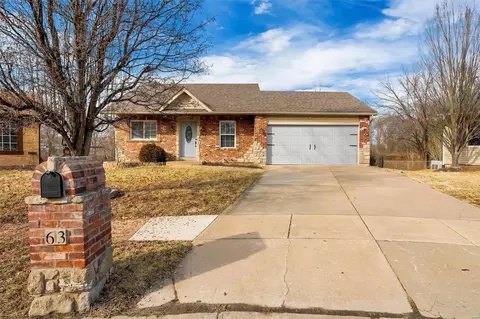 63 White Doe Ct, Eureka, MO 63025