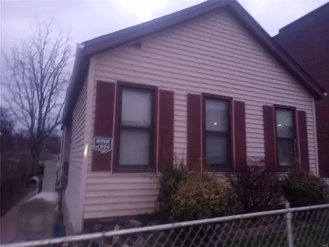 3018 Osage St, Saint Louis, MO 63118