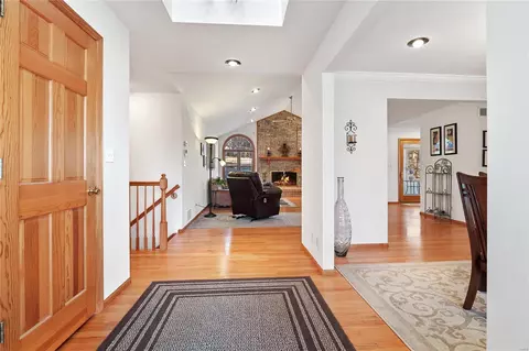 Entry Way - 16777 Clayton Rd, Wildwood, MO 63011 photo 1 of 2