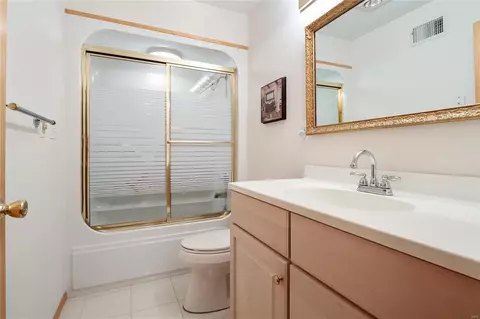 Bath - 16777 Clayton Rd, Wildwood, MO 63011 photo 4 of 5