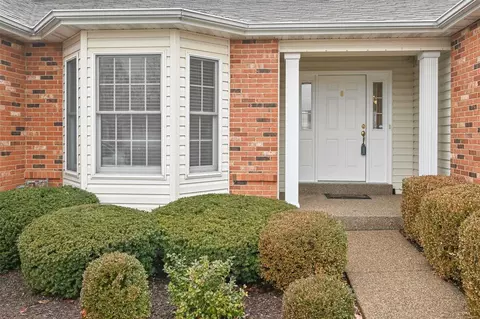 2127 Ingalls Cir, O'fallon, MO 63368 photo 3