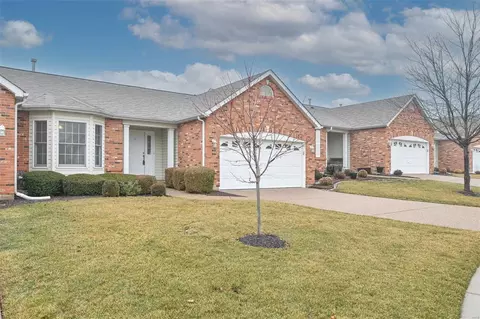 2127 Ingalls Cir, O'fallon, MO 63368 photo 2