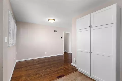 Entry Way - 9032 Kickapoo Dr, Saint Louis, MO 63123 photo 1 of 2