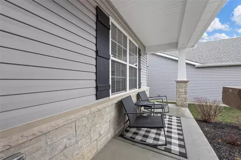 1540 Misty River Dr, O'fallon, MO 63366 photo 4