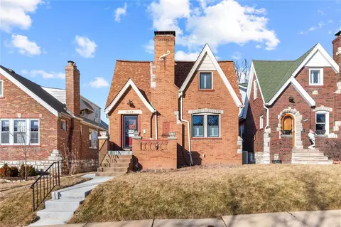 5457 Tholozan Ave, Saint Louis, MO 63109
