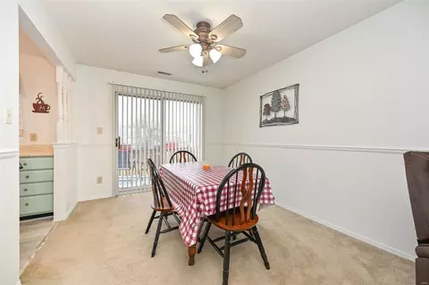 1694 Kircher Dr #E, Saint Charles, MO 63303 photo 7