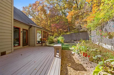 1368 Forest Splendor Trl, Wildwood, MO 63021 photo 4