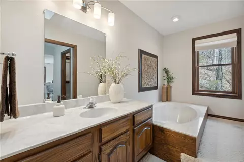 1368 Forest Splendor Trl, Wildwood, MO 63021 photo 19