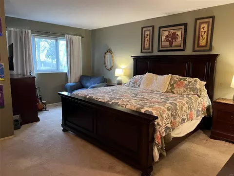 908 Parma Dr, Ballwin, MO 63021 photo 9