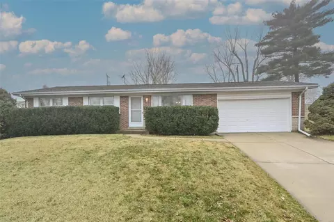 2421 Charann St, Saint Charles, MO 63301