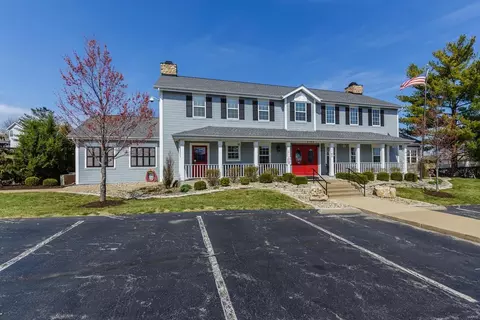 Exterior - 2205 Currier Pl, O'fallon, MO 63368 photo 8 of 10