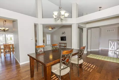 Dining - 2205 Currier Pl, O'fallon, MO 63368 photo 5 of 6