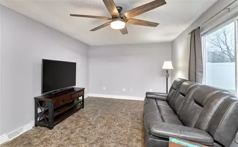16 Colgate Cir, O'fallon, MO 63366 photo 24