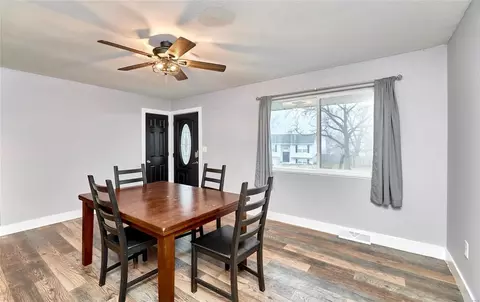 16 Colgate Cir, O'fallon, MO 63366 photo 9