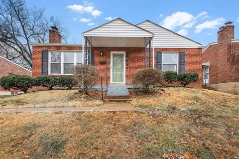 7848 Ahern Ave, University City, MO 63130