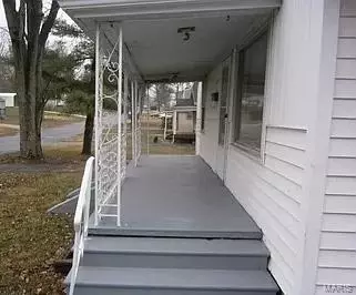 10173 Count Dr, Saint Louis, MO 63136 photo 8