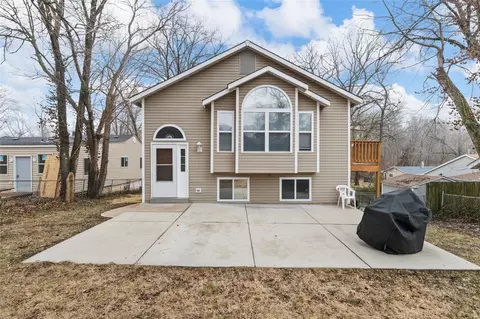 115 Jefferson Ave, Valley Park, MO 63088