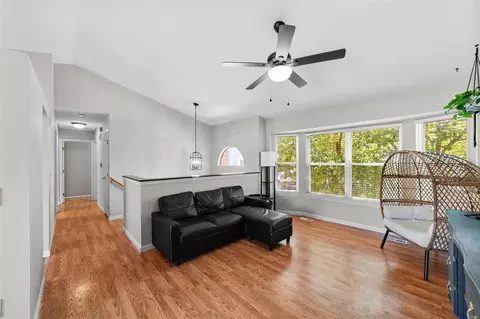 Entry Way - 142 Lamplighter Way, O'fallon, MO 63368 photo 3 of 3