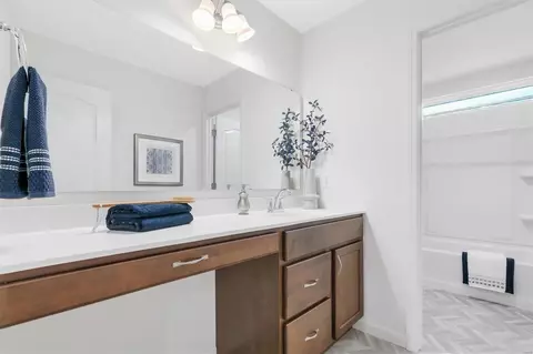 Bath - 855 Memsie Dr, O'fallon, MO 63368 photo 3 of 3