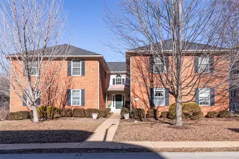117 E Clinton Pl #3, Saint Louis, MO 63122