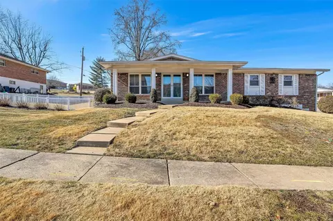 9789 Musick Ave, Saint Louis, MO 63123
