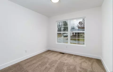 12 Pershing Cir, O'fallon, MO 63366 photo 17