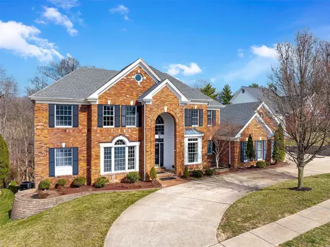 13550 River Forest Pl, Saint Louis, MO 63128
