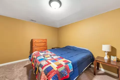Bedroom - 601 Woodcrest Blvd, O'fallon, MO 63368 photo 6 of 7