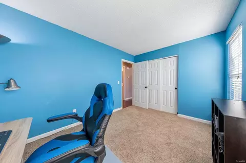 Bedroom - 601 Woodcrest Blvd, O'fallon, MO 63368 photo 4 of 7