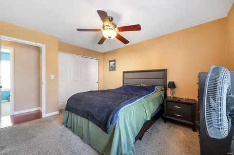 Bedroom - 601 Woodcrest Blvd, O'fallon, MO 63368 photo 3 of 7