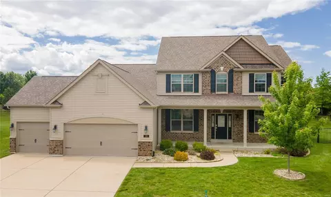 23 Sturbridge Ct, Saint Charles, MO 63303