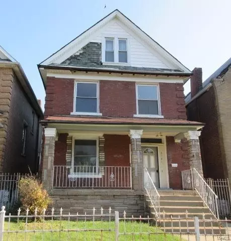 5121 Lotus Ave, Saint Louis, MO 63113