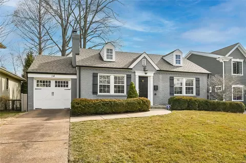 14 Waverton Dr, Ladue, MO 63124