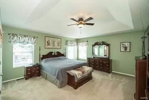 1449 Sunburst Dr, O'fallon, MO 63366 photo 4