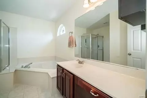 1449 Sunburst Dr, O'fallon, MO 63366 photo 10
