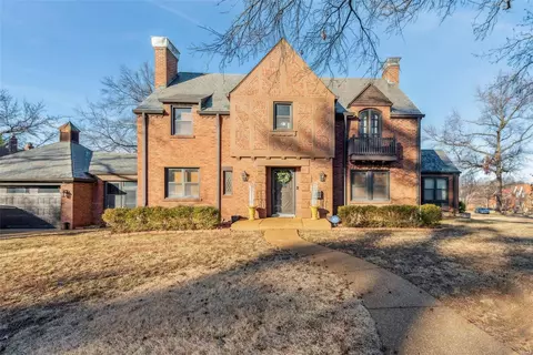 4215 Roland Blvd, Normandy, MO 63121