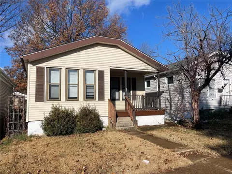 4645 Leona St, Saint Louis, MO 63116