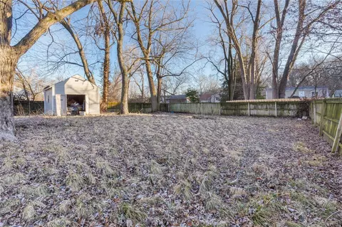 838 E Pacific Ave, Saint Louis, MO 63119 photo 9