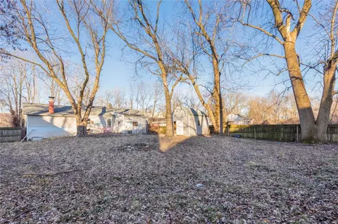 838 E Pacific Ave, Saint Louis, MO 63119 photo 8