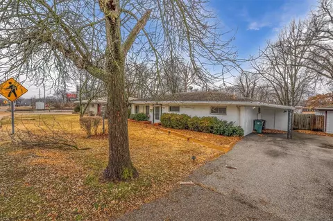 509 S Holmes Ave, Saint Louis, MO 63122
