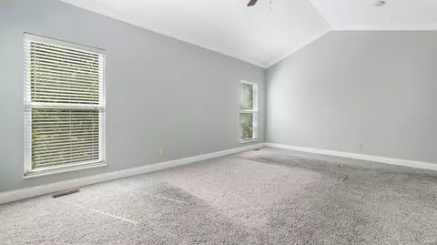 16000 Canterbury Estates Dr, Ellisville, MO 63021 photo 19