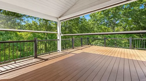 16000 Canterbury Estates Dr, Ellisville, MO 63021 photo 29