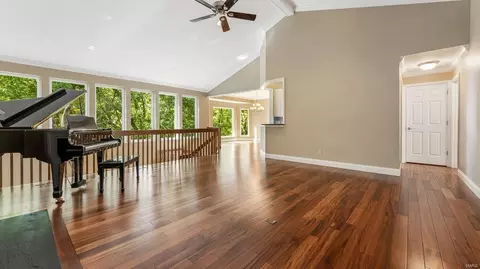 16000 Canterbury Estates Dr, Ellisville, MO 63021 photo 5