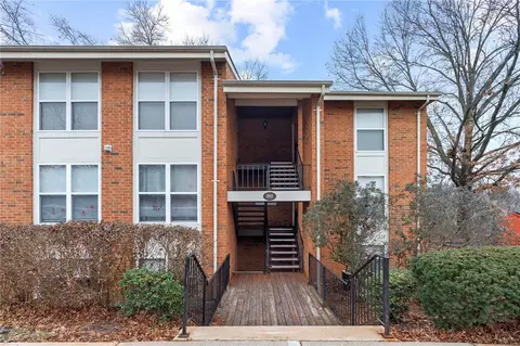 1980 Hunting Lake Ct #304, Kirkwood, MO 63122
