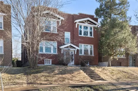 4234 Dewey Ave, Saint Louis, MO 63116